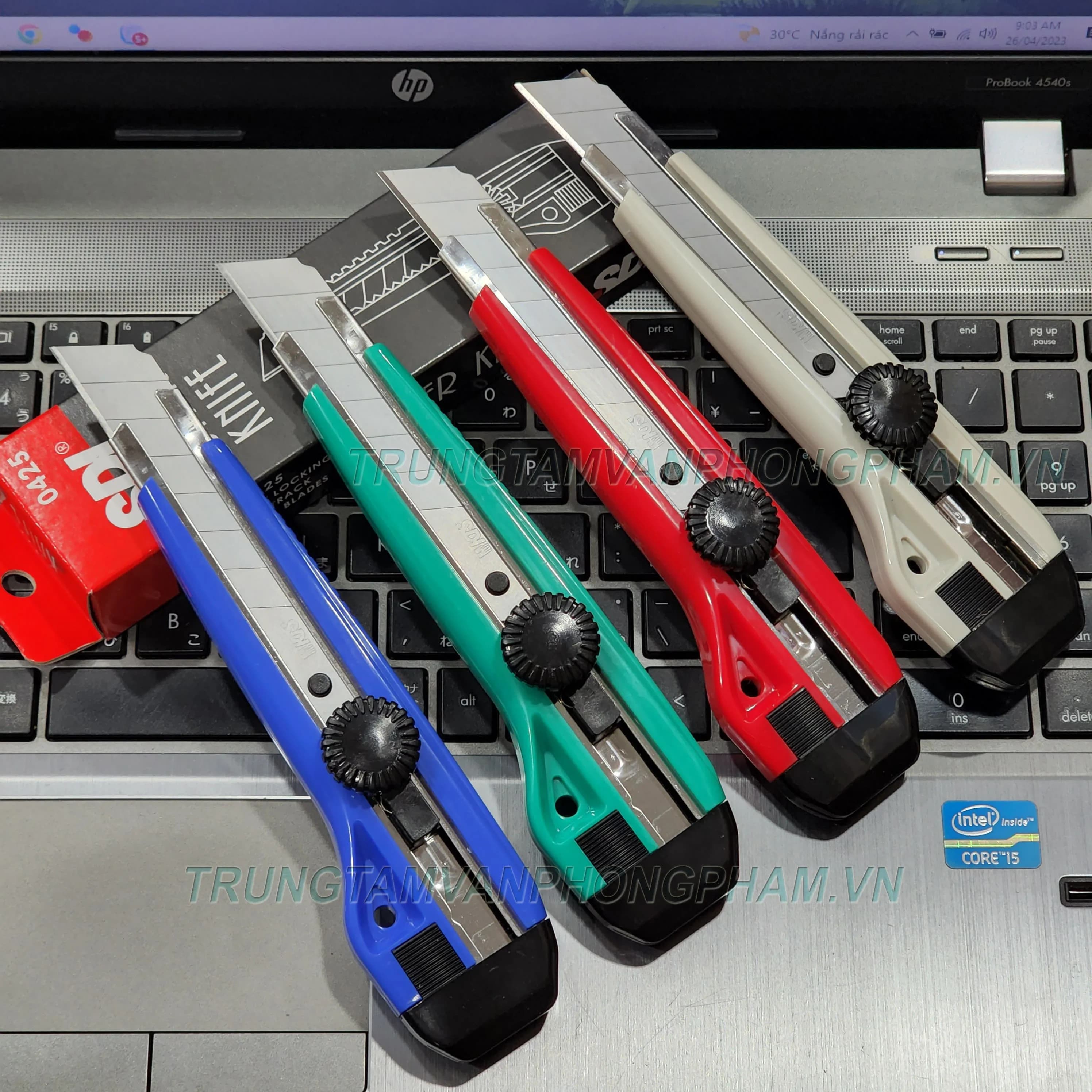 Dao rọc giấy lớn SDI-0425 chính hãng