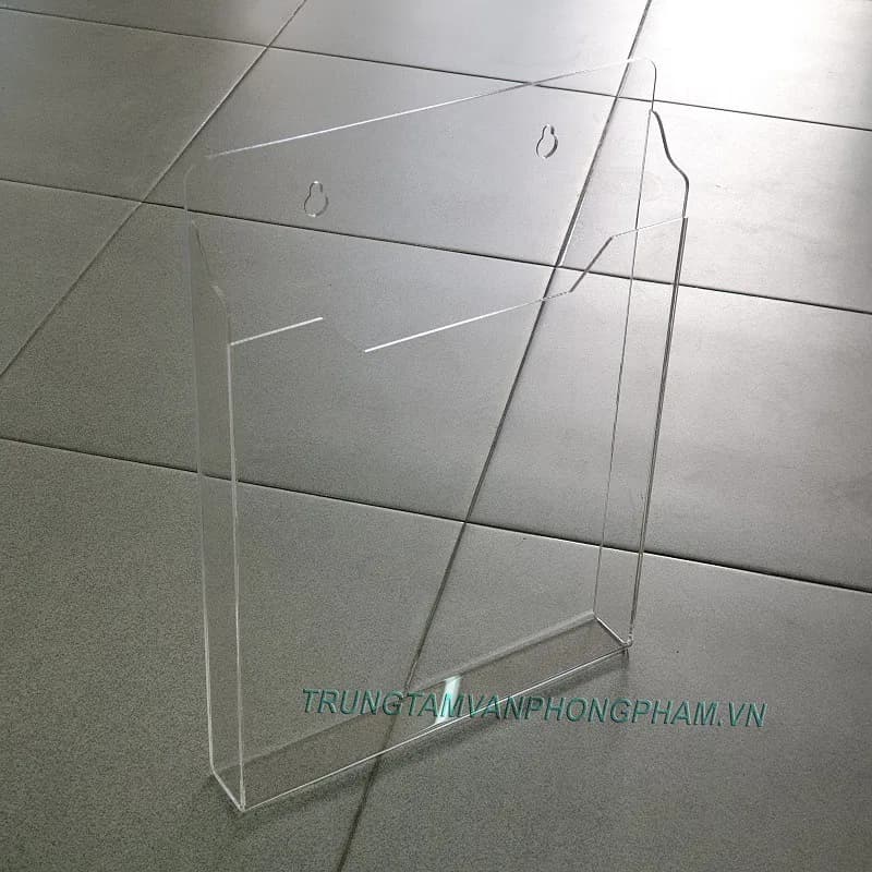 Kệ mica A4 treo tường đứng