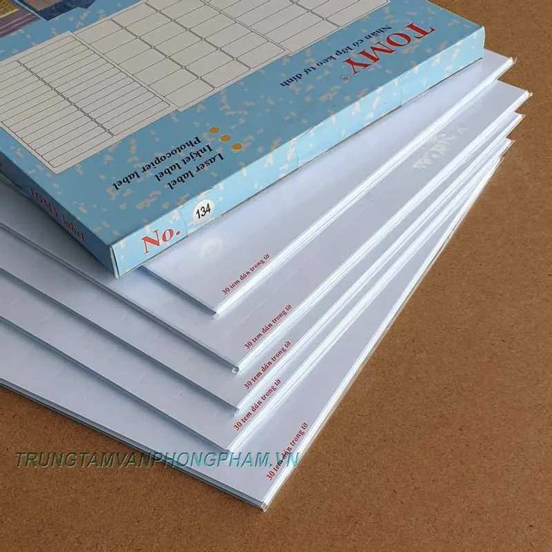 Hộp 100 tờ giấy Tomy A4 - TOMY 134
