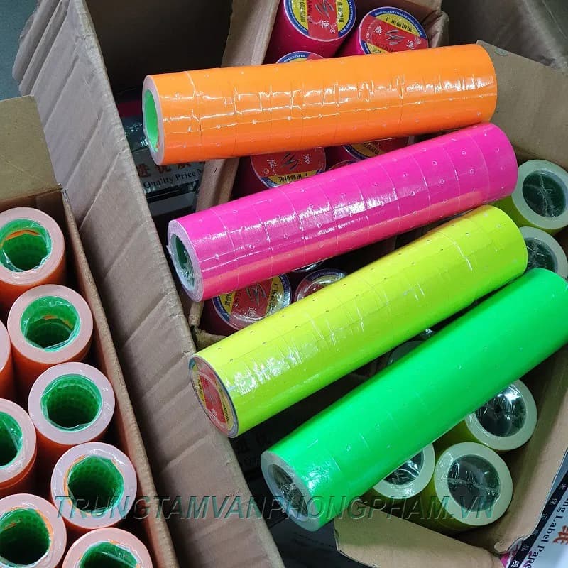 NGUYÊN CÂY 10 cuộn giấy dán giá