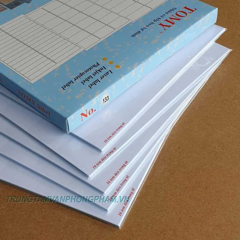 Hộp 100 tờ giấy Tomy A4 - TOMY 133