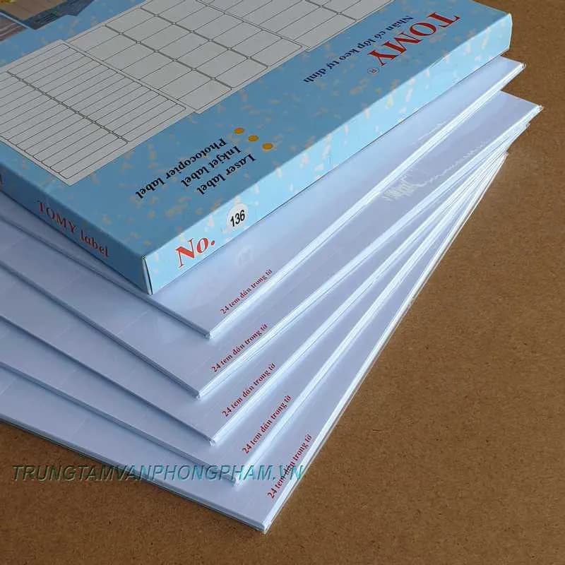 Hộp 100 tờ giấy Tomy A4 - TOMY 136