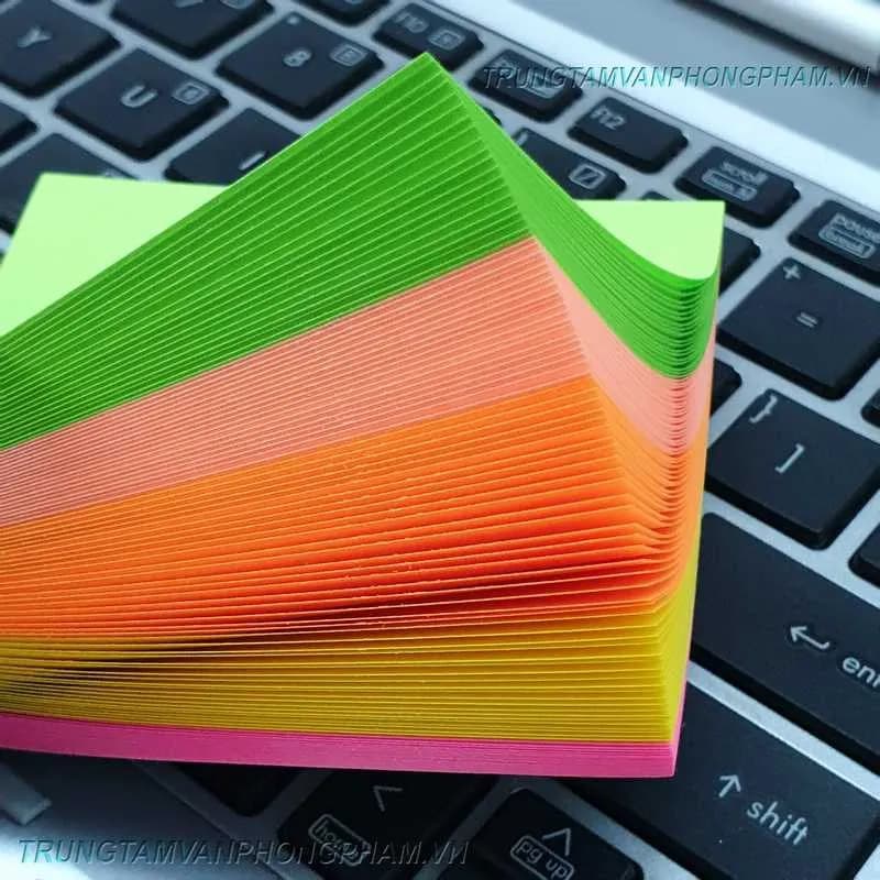 Note vuông 3x3 gồm 5 màu dạ quang