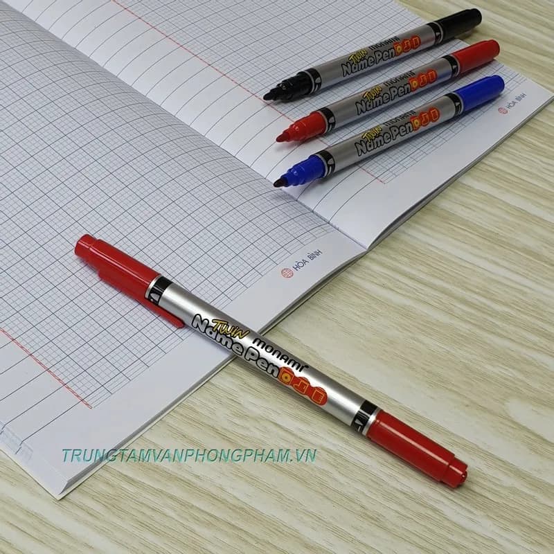 Bút lông dầu nhỏ Monamin Twin Name Pen - MÀU ĐỎ